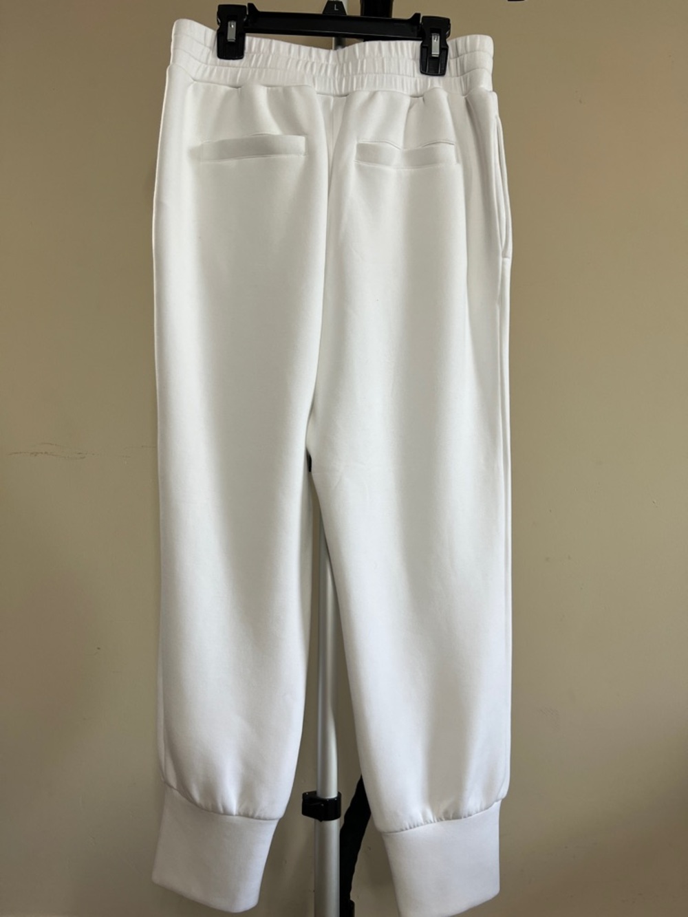 🐼🐓🐑🍦Varley’s Women's White Jogger Pants - - Picture 11 of 17